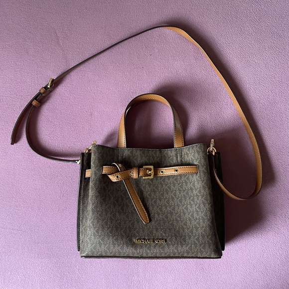 Brand New Michael Kors Emilia Small Logo Satchel - Picture 7 of 7